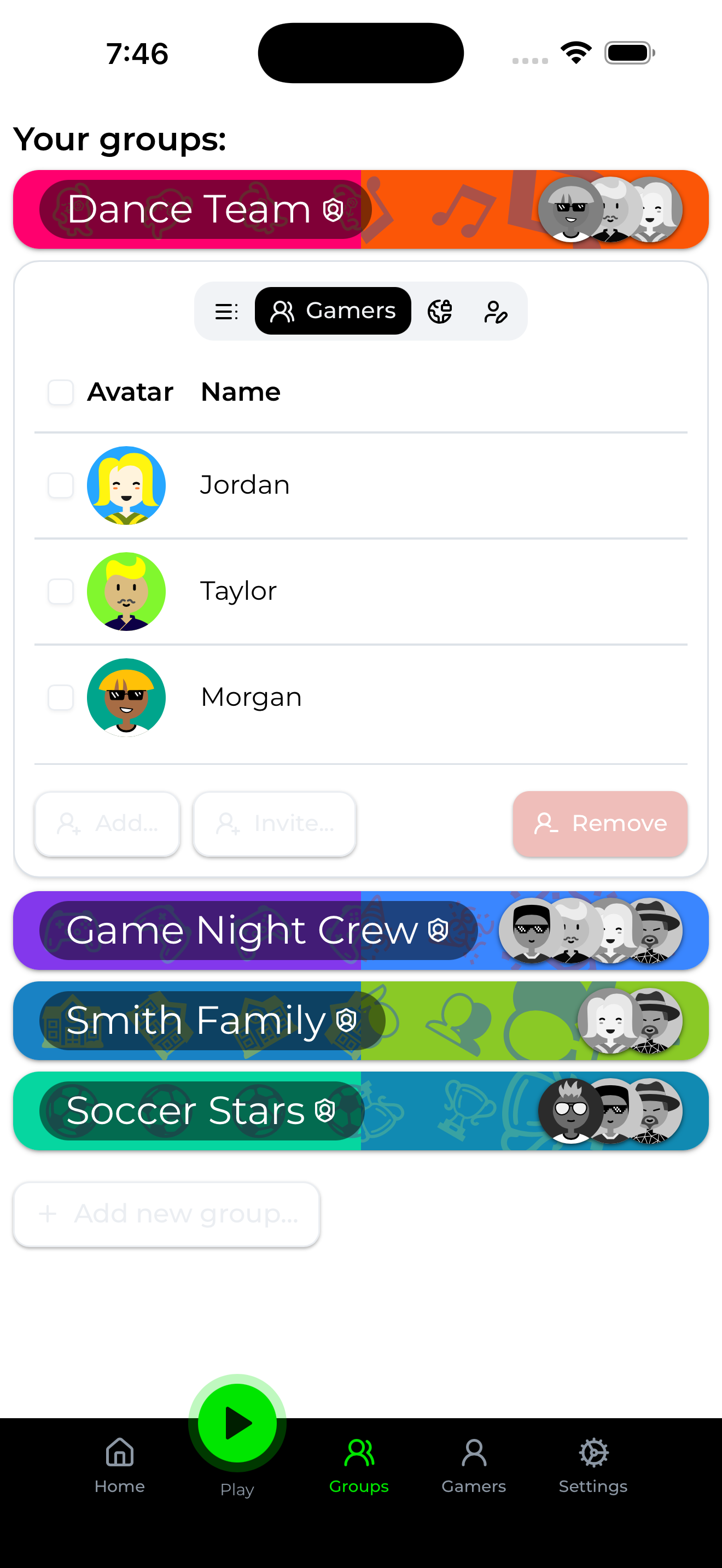 Trusted friend groups screen with Hockey Girls, Soccer Team, and Troopers